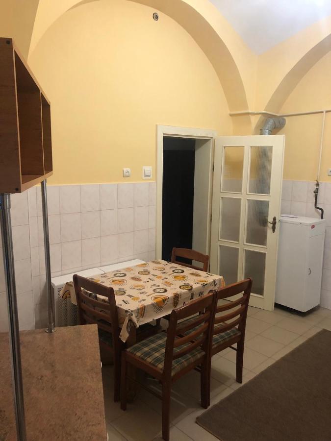 Old Town Flat Mukaçeve Dış mekan fotoğraf